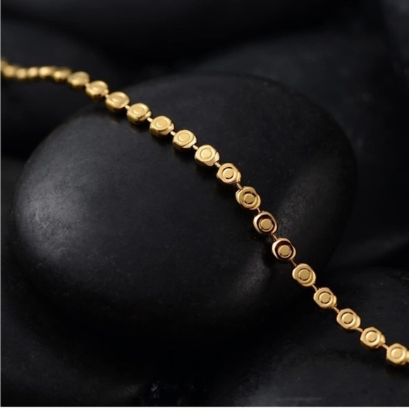 GOLD 18k Gold Plated Beaded Bracelet - Picture 3 of 3